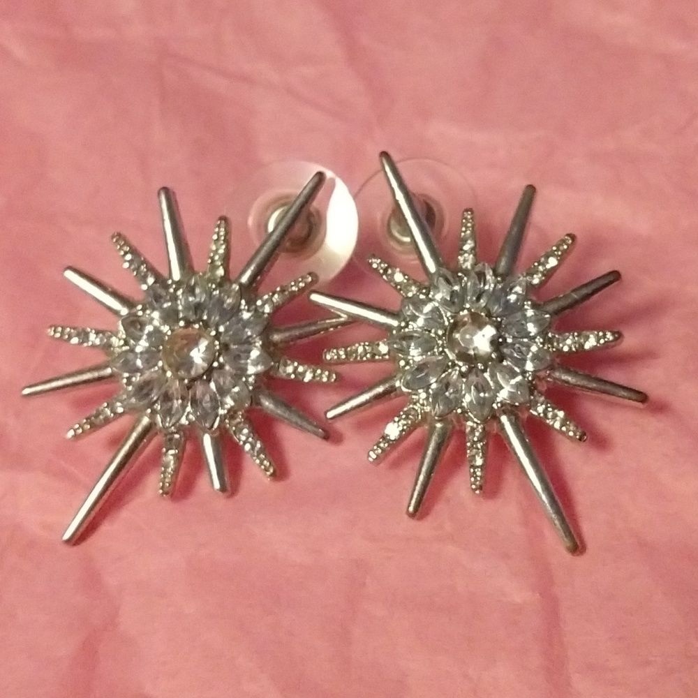 Starburst post earrings - Picture 3 of 7